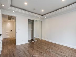 250 W Fairview Avenue 301, Glendale CA 91202