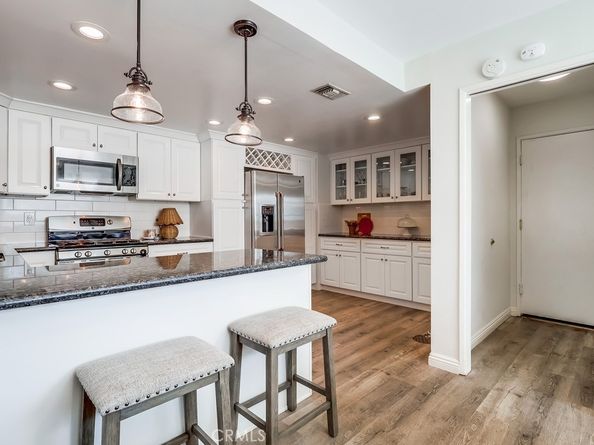 930 Ocean View Avenue E, Monrovia CA 91016