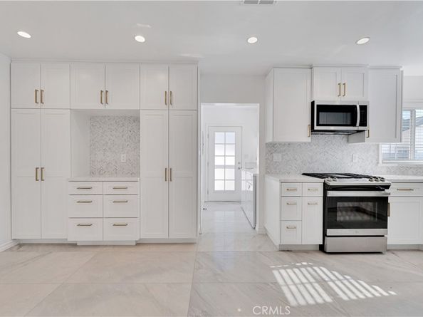 114 S Lamer Street, Burbank CA 91506