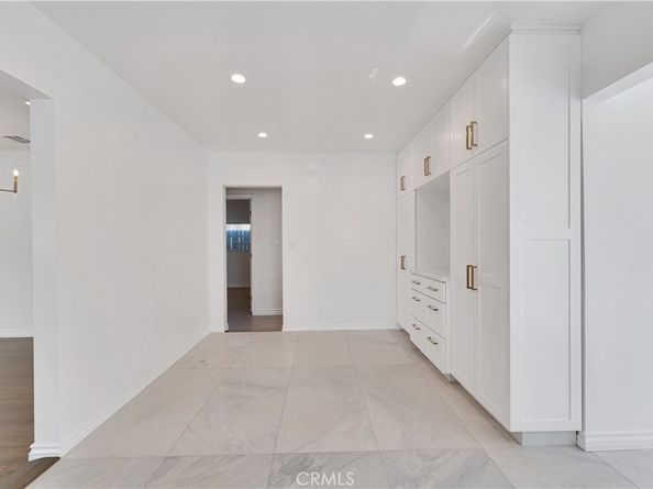 114 S Lamer Street, Burbank CA 91506