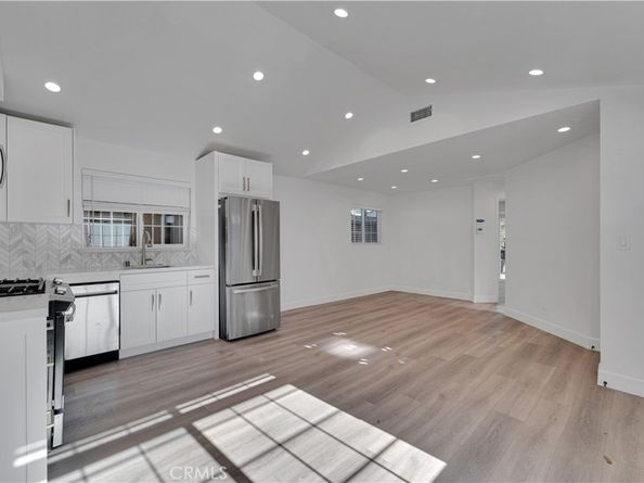 114 S Lamer Street, Burbank CA 91506