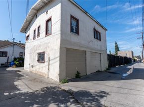 1217 W 39th Street, Los Angeles CA 90037