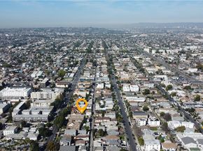 1217 W 39th Street, Los Angeles CA 90037