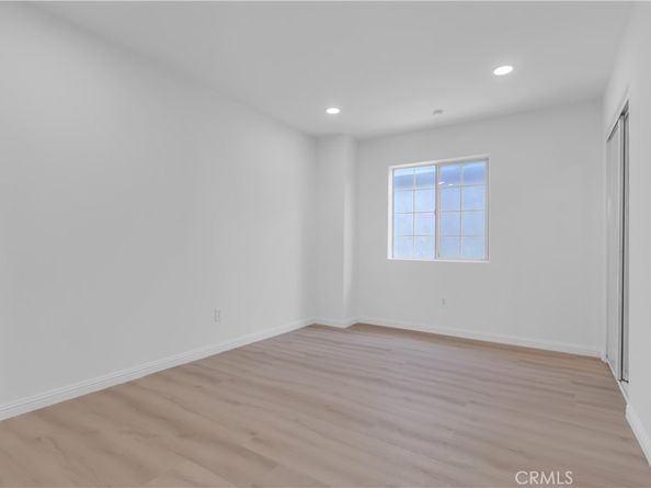 1301 E Pacific Coast, Wilmington CA 90744