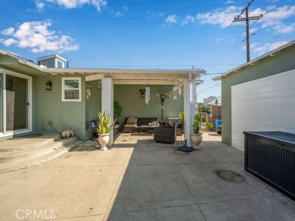 6044 Northside Drive, East Los Angeles CA 90022