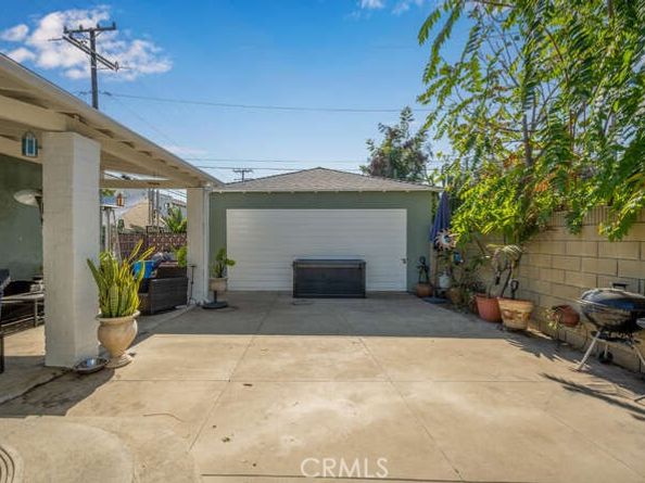 6044 Northside Drive, East Los Angeles CA 90022