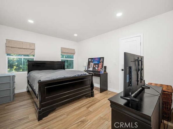 6044 Northside Drive, East Los Angeles CA 90022