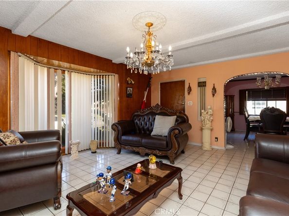 3366 Flower Street, Huntington Park CA 90255