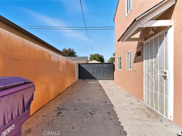 155 E Barclay, Long Beach CA 90805