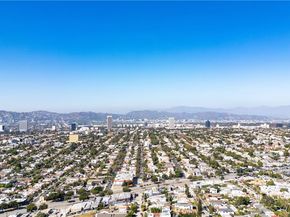 5563 Bangor, Los Angeles CA 90016