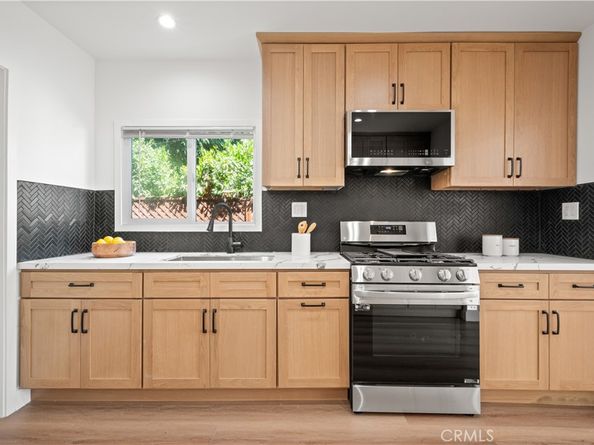 5563 Bangor, Los Angeles CA 90016