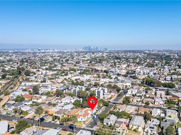 5563 Bangor, Los Angeles CA 90016