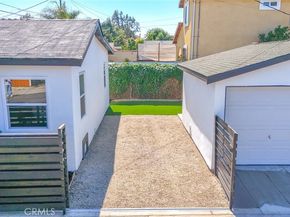 10955 S Spring Street, Los Angeles CA 90061