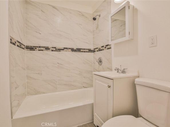 10955 S Spring Street, Los Angeles CA 90061