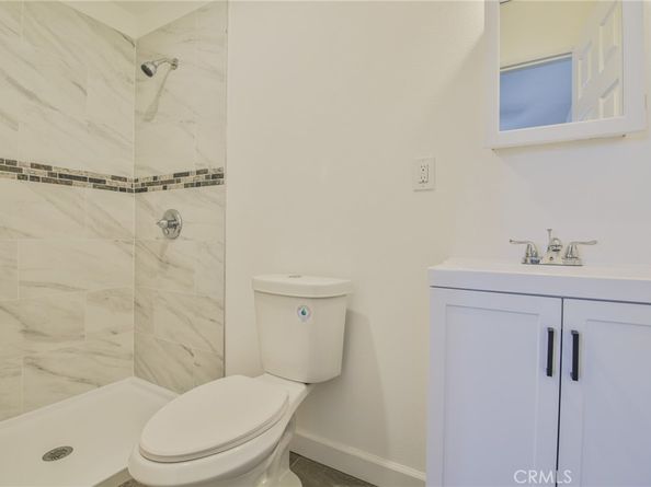 10955 S Spring Street, Los Angeles CA 90061