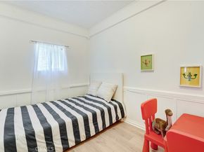 230 E 75th Street, Los Angeles CA 90003