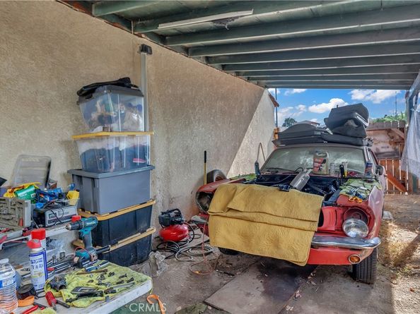 8731 S Gramercy Place, Los Angeles CA 90047