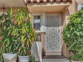 8731 S Gramercy Place, Los Angeles CA 90047