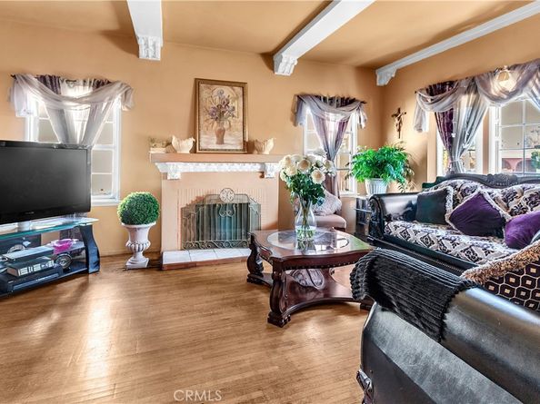 8731 S Gramercy Place, Los Angeles CA 90047