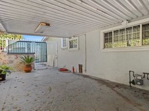 4119 Don Jose Dr, Baldwin Hills CA 90008