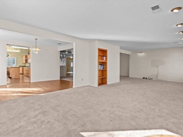 4119 Don Jose Dr, Baldwin Hills CA 90008