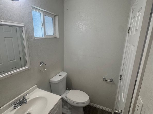 13107 Jarvis, Los Angeles CA 90061