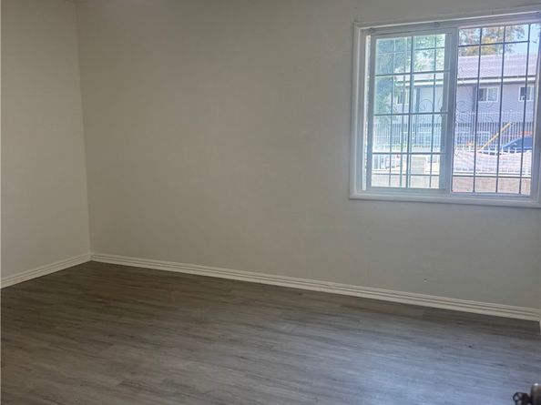 13107 Jarvis, Los Angeles CA 90061