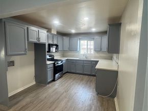 13107 Jarvis, Los Angeles CA 90061