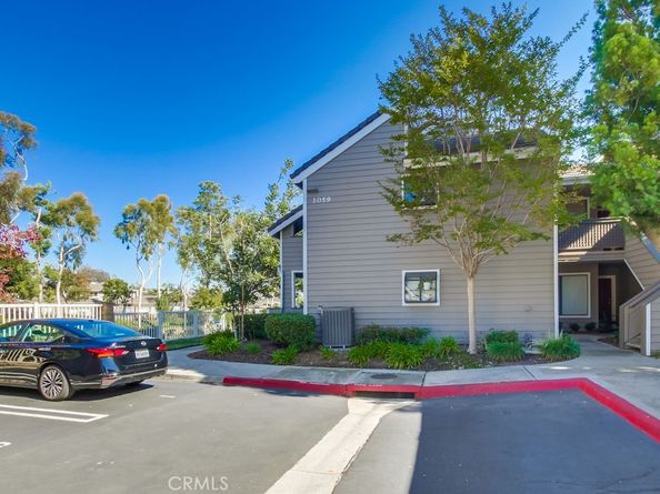 1059 Shadowridge Drive 1, Vista CA 92081
