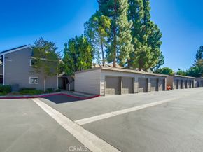1059 Shadowridge Drive 1, Vista CA 92081