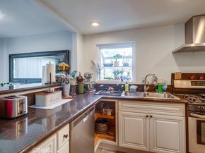 1059 Shadowridge Drive 1, Vista CA 92081