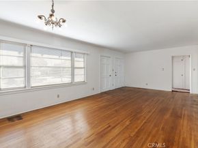 632 W I, Ontario CA 91762