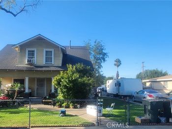 636 E E Street