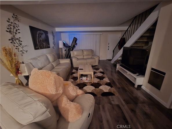 852 W Beach Avenue 4, Inglewood CA 90302