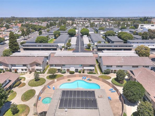 17401 Hood Court, Fountain Valley CA 92708