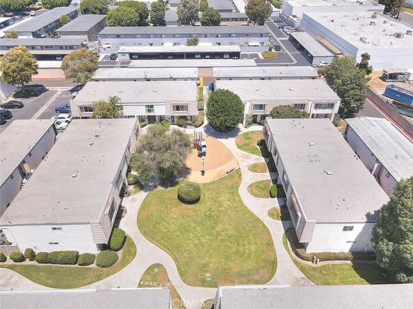 17401 Hood Court, Fountain Valley CA 92708