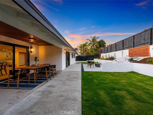 2105 Linda Lane, Carlsbad CA 92008
