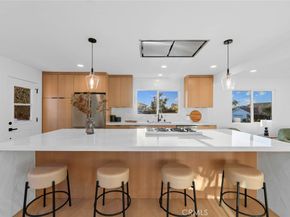2105 Linda Lane, Carlsbad CA 92008
