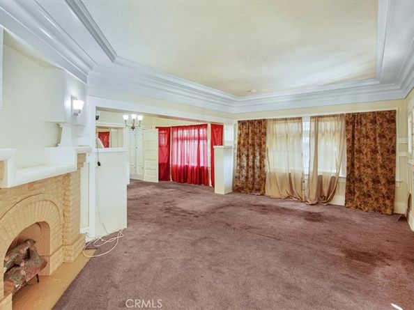 3417 4th Avenue, Los Angeles CA 90018