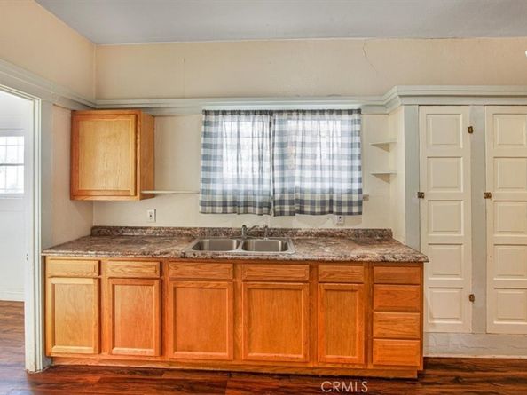 3417 4th Avenue, Los Angeles CA 90018