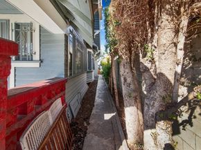 3417 4th Avenue, Los Angeles CA 90018