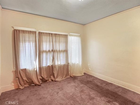 3417 4th Avenue, Los Angeles CA 90018