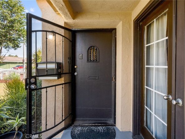 332 E South Street, Long Beach CA 90805