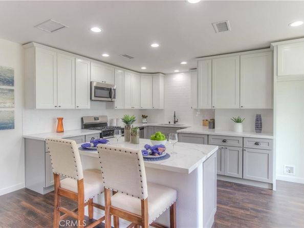 1925 N Screenland Drive, Burbank CA 91505