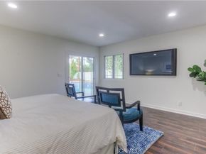 1925 N Screenland Drive, Burbank CA 91505