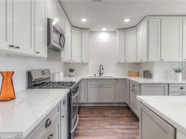 1925 N Screenland Drive, Burbank CA 91505