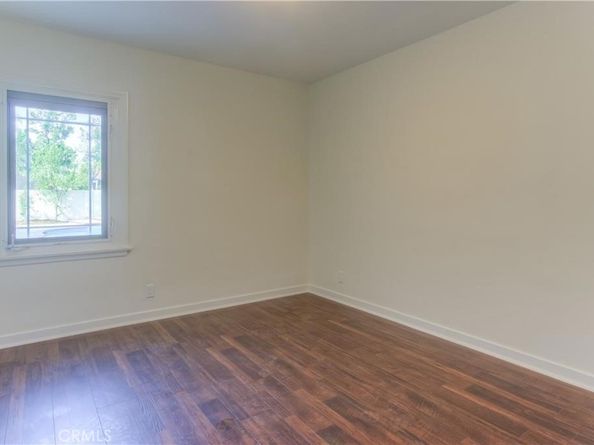 1925 N Screenland Drive, Burbank CA 91505