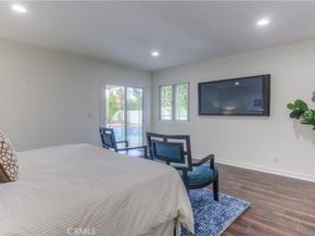 1925 N Screenland Drive, Burbank CA 91505