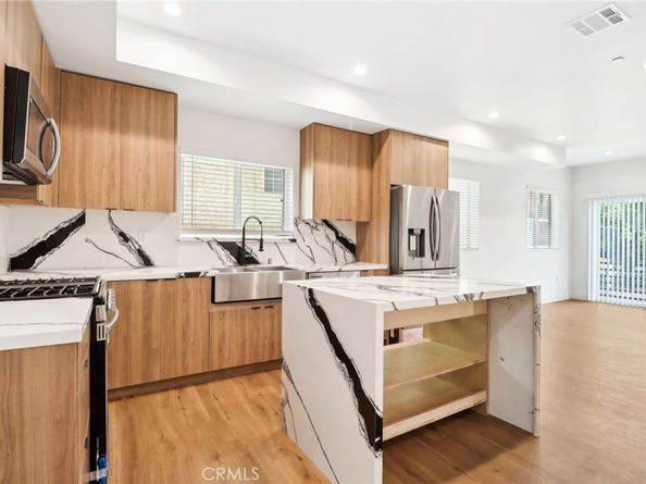 4512 St Elmo Drive, Los Angeles CA 90019