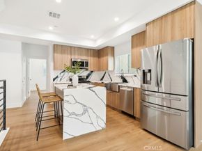 4512 St Elmo Drive, Los Angeles CA 90019